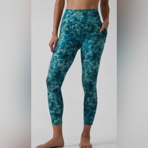 Athleta Salutation Stash Pocket ll 7/8 Tights